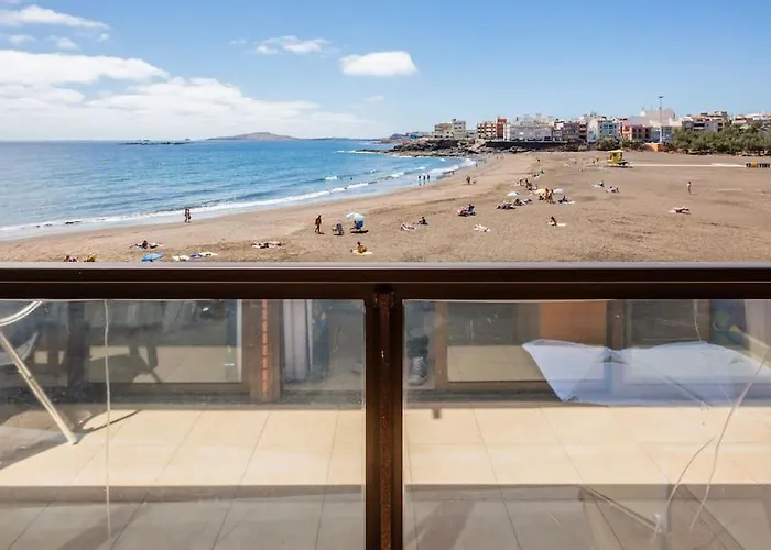 Frente Al Mar Playa De Melenara